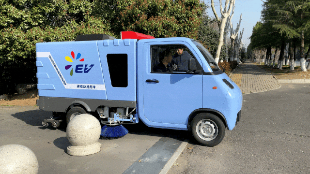 2025082913262327.gif 7.gif